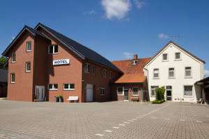 Außenansicht vom Hotel Buller in Glandorf