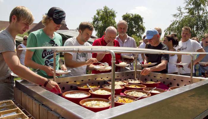 Grillpicknick für Mannschaftsfahrten