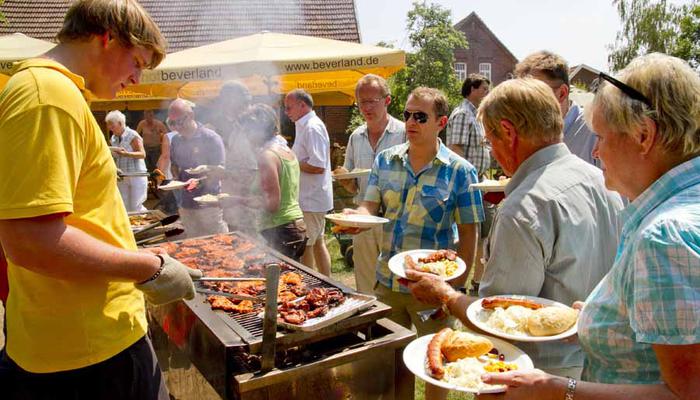 Grillparty für Kegelclubs, Junggesellenabschiede und Mannschaftsfahrten