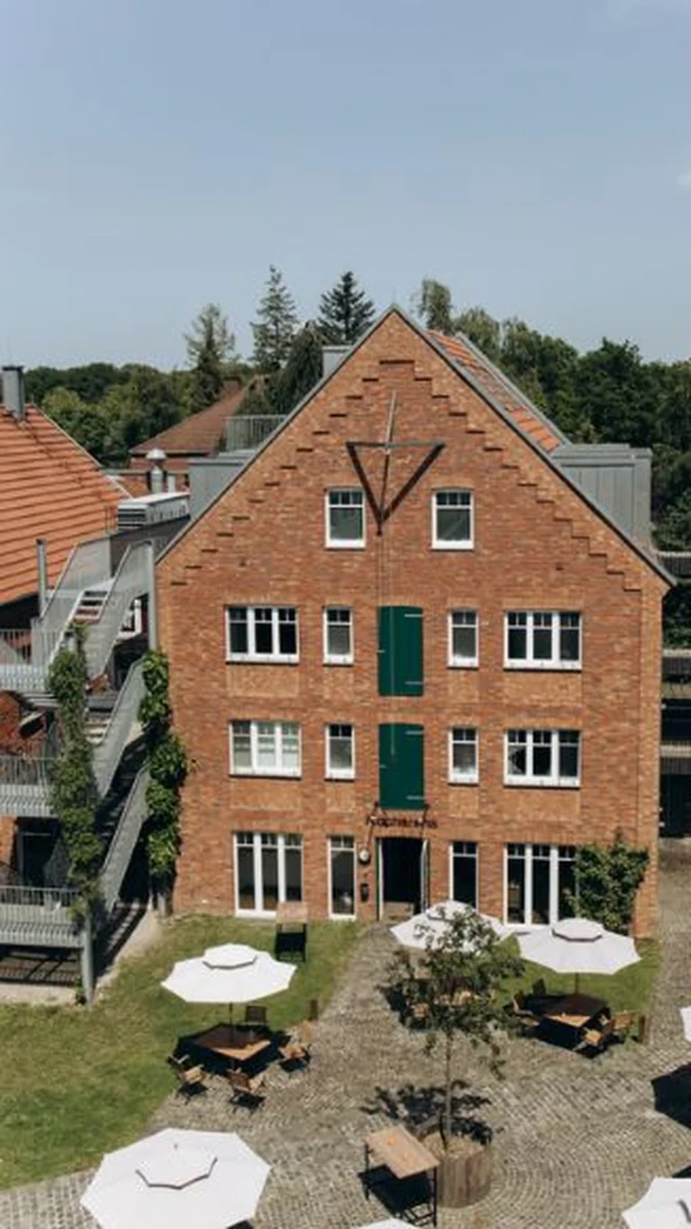 Innenhof & Eingang